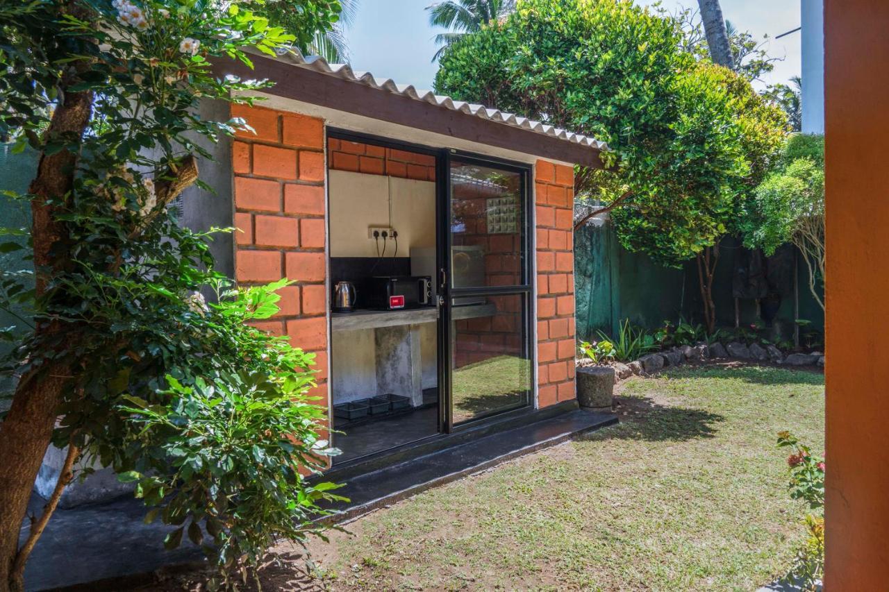 The Catipe Lodge ฮิกคาดูวา ภายนอก รูปภาพ